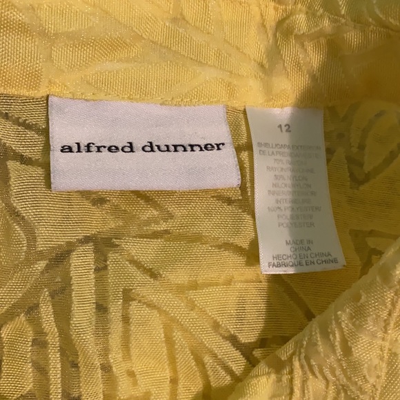 Yellow mesh shirt - Picture 4 of 4